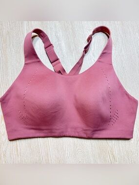 lululemon athletica Perforated Wireless Sports Bra in Dusty Rose